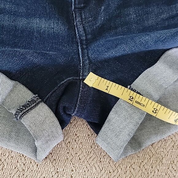 American Eagle Dream Midi Dark Wash Button Fly Jean Shorts - 2 - Picture 11 of 12